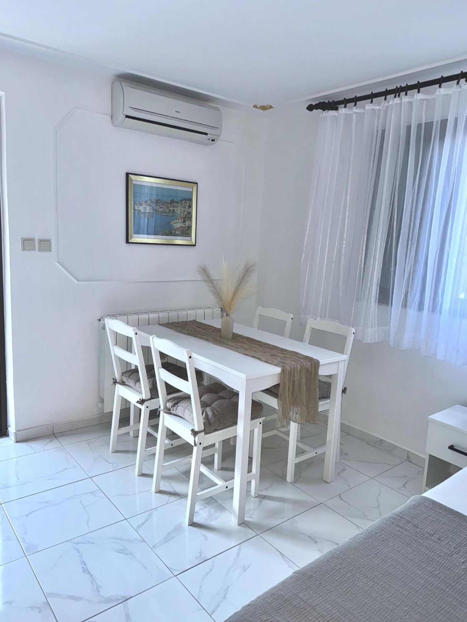 Apartments And Room Makaj Basina Εξωτερικό φωτογραφία