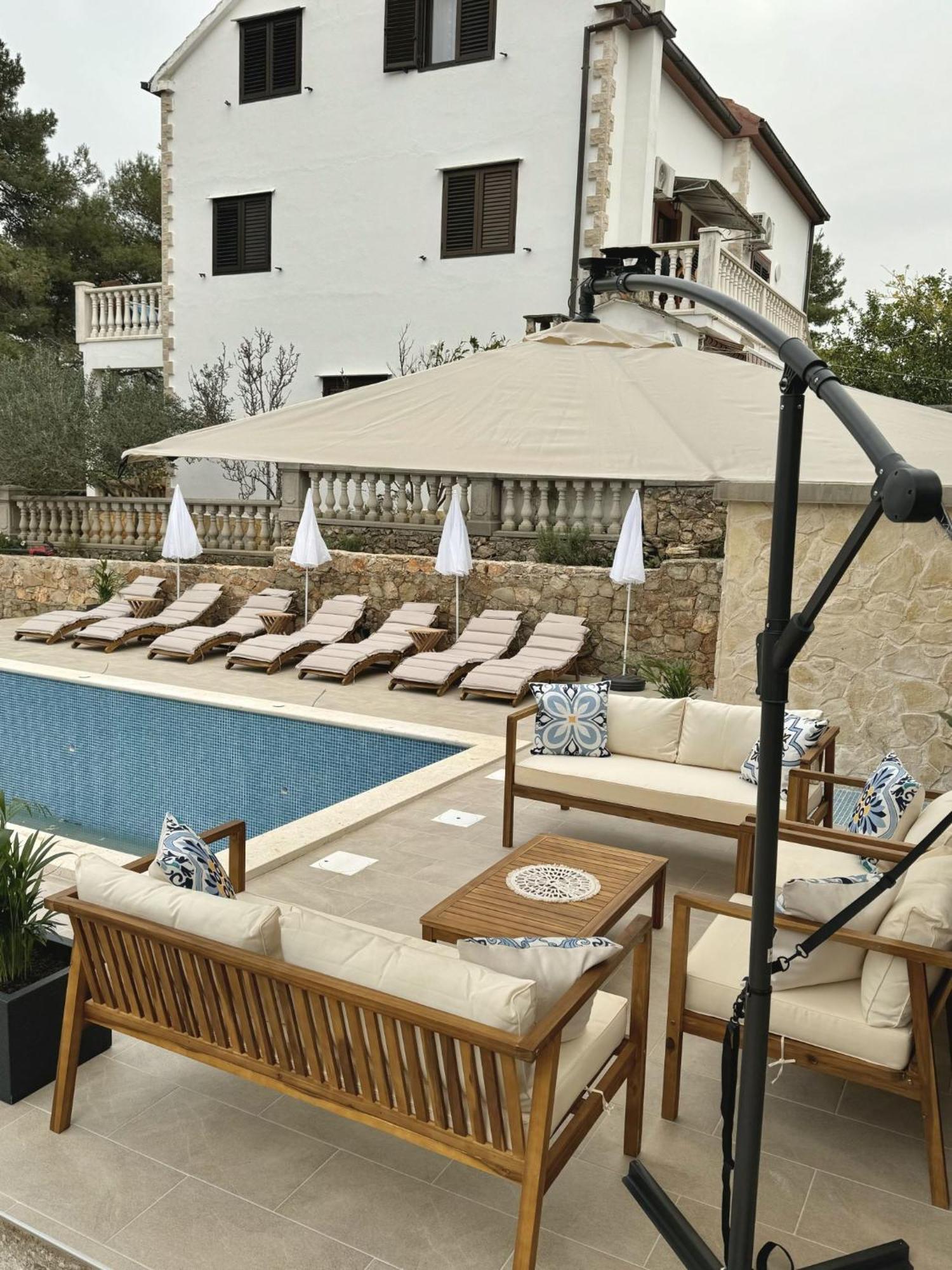 Apartments And Room Makaj Basina Εξωτερικό φωτογραφία